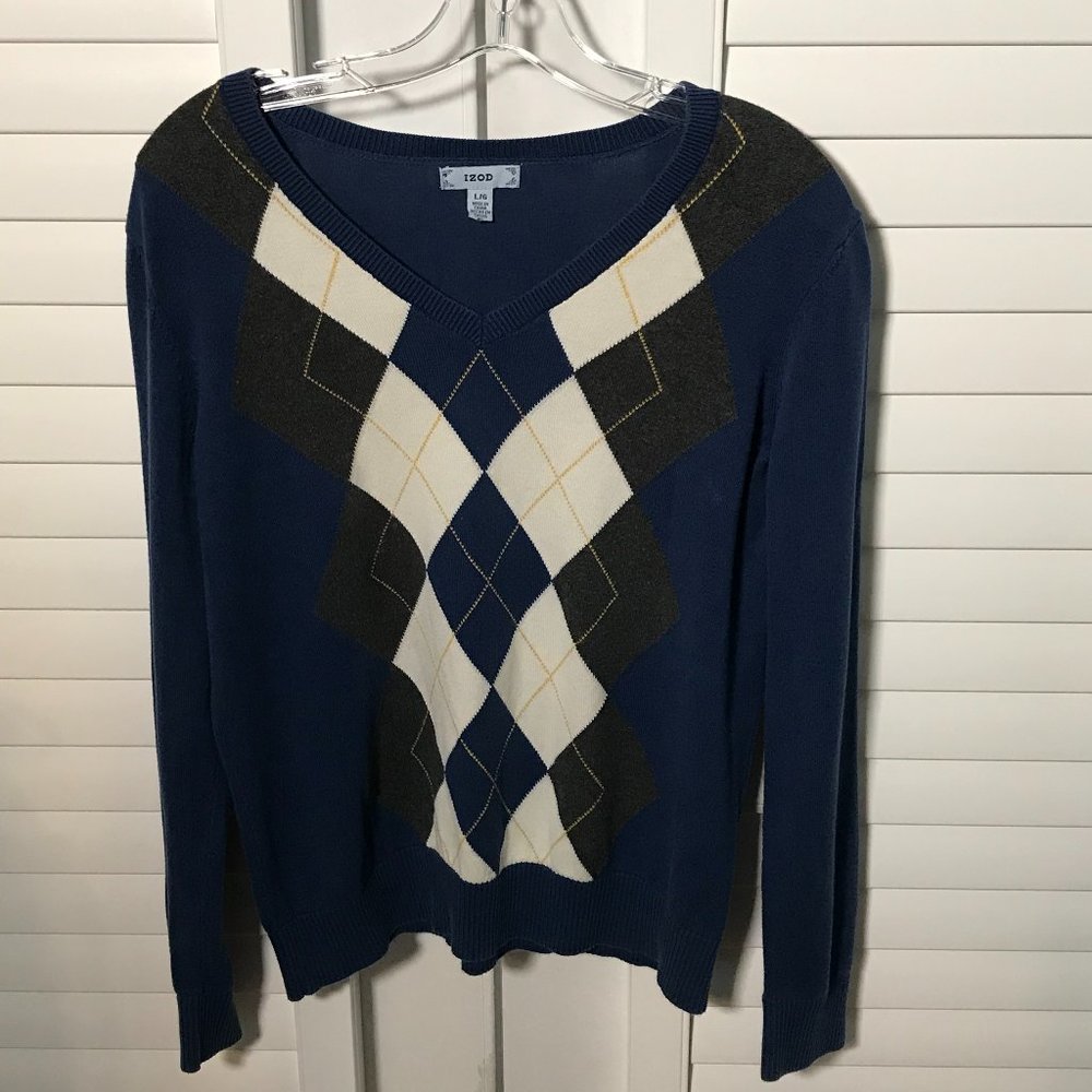 VINTAGE Izod V-neck argyle sweater, size L